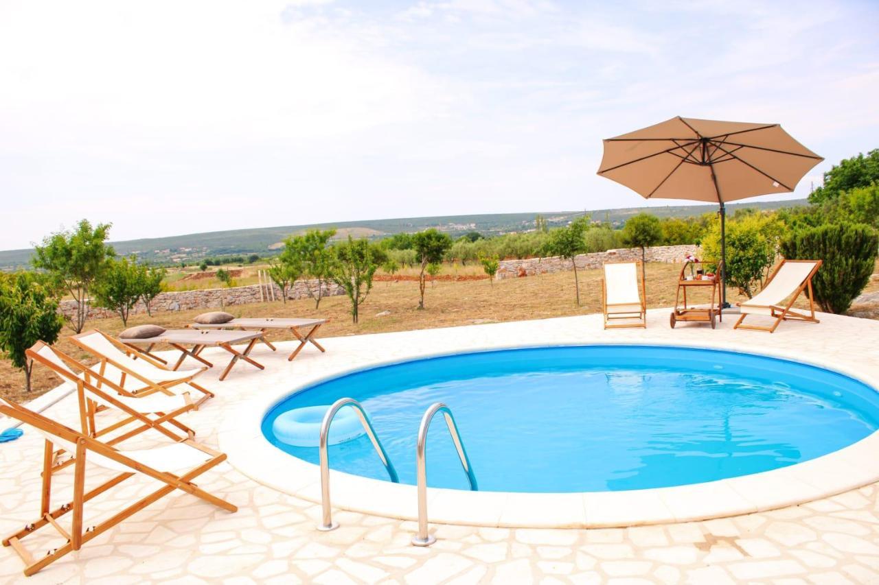 Villa Stone Pearl With Heated Swimming Pool Sveti Filip i Jakov Bagian luar foto