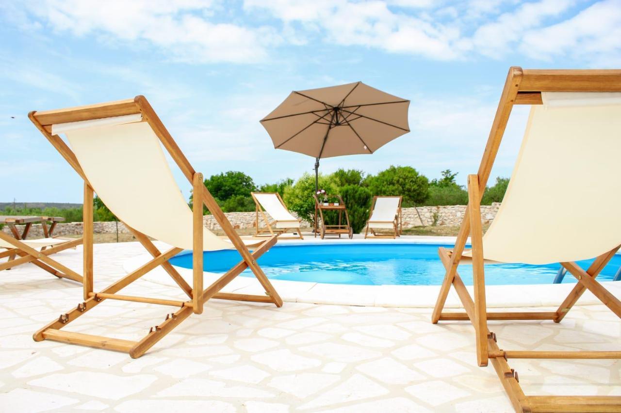 Villa Stone Pearl With Heated Swimming Pool Sveti Filip i Jakov Bagian luar foto
