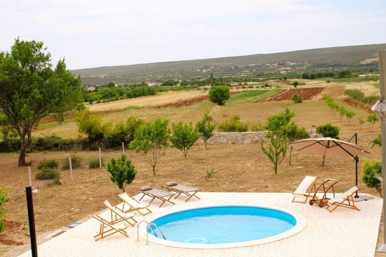 Villa Stone Pearl With Heated Swimming Pool Sveti Filip i Jakov Bagian luar foto