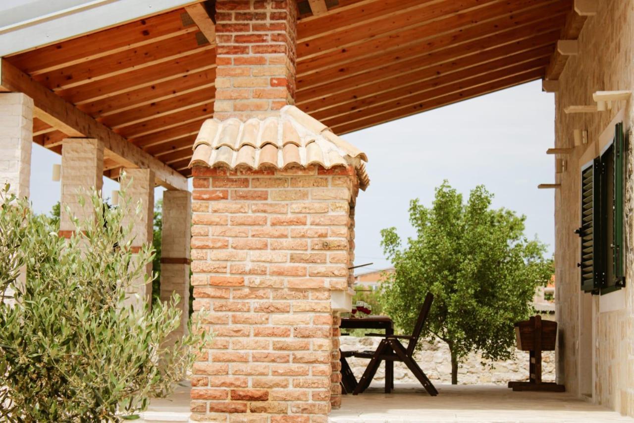 Villa Stone Pearl With Heated Swimming Pool Sveti Filip i Jakov Bagian luar foto