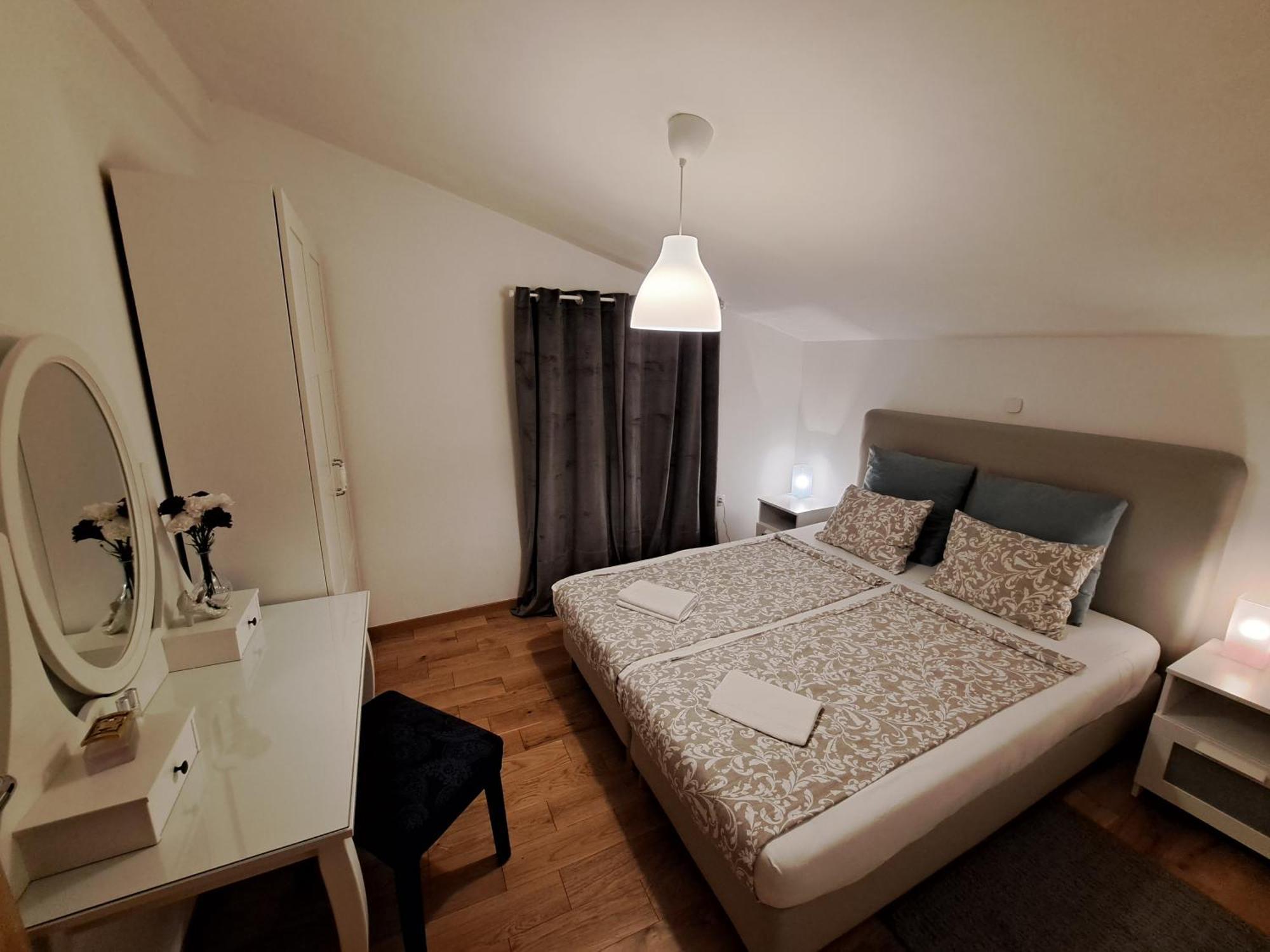 Villa Stone Pearl With Heated Swimming Pool Sveti Filip i Jakov Ruang foto